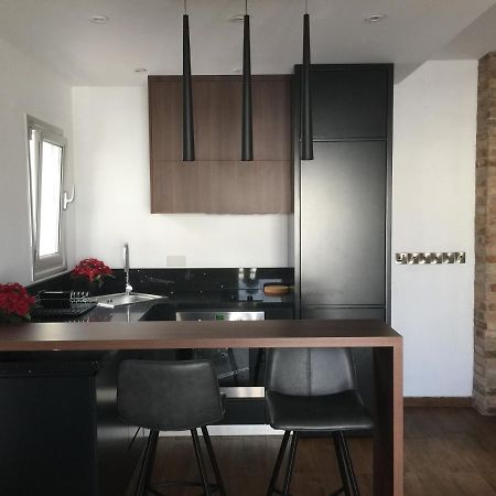 Pearl City View Apartment Paphos Exteriör bild